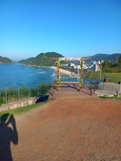 Apto Praia Do Tombo กัวรูจา ภายนอก รูปภาพ