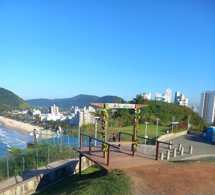 Apto Praia Do Tombo กัวรูจา ภายนอก รูปภาพ